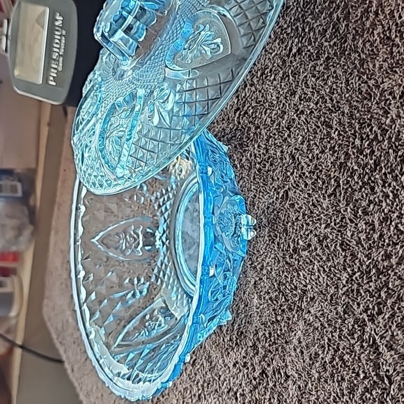 Vintage blue glass candy dish - Picture 5 of 5